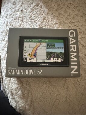 garmin Garmin Drive 52 GPS Navigator - Gray and Black